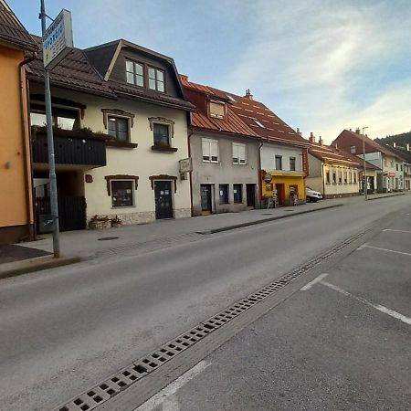 Apartment Apolon Planinski Delnice Zewnętrze zdjęcie